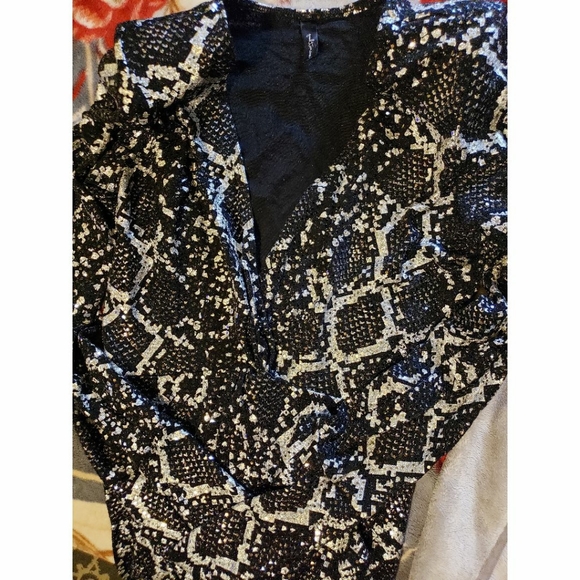 Glamour Hour Mini Dress *Never Worn* - Picture 5 of 5